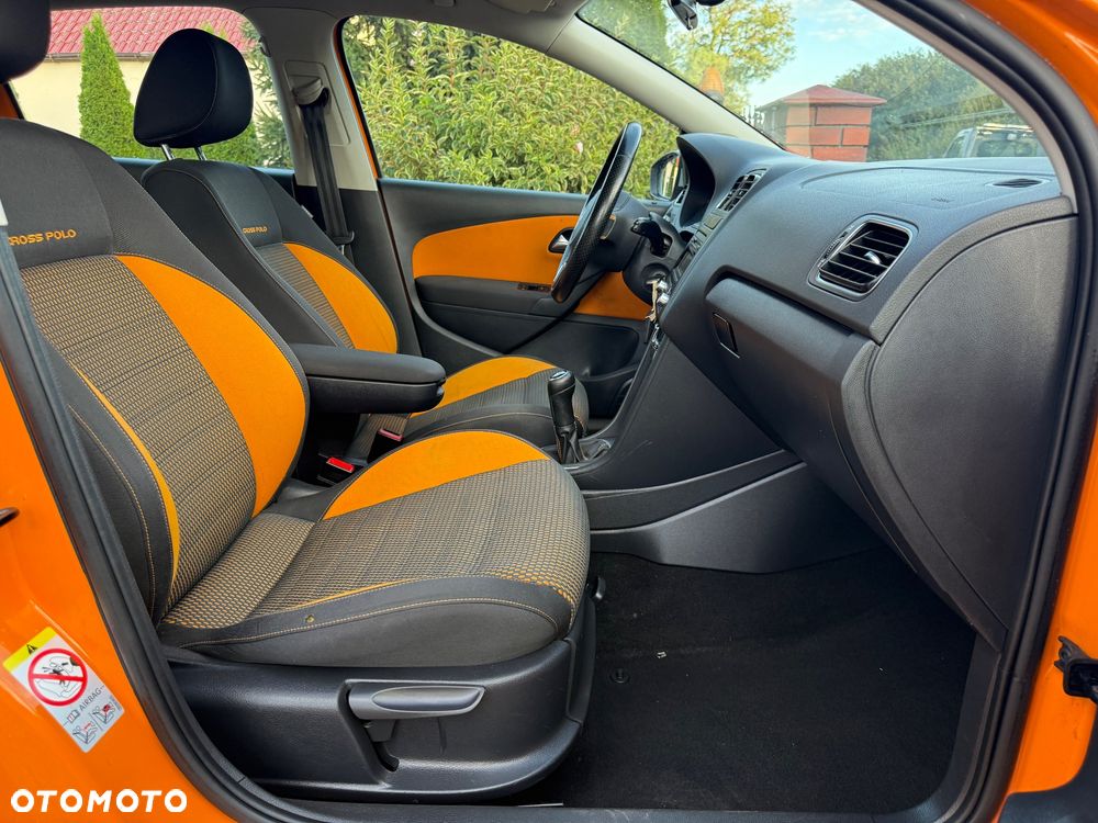 Volkswagen Polo Cross 1.4 16V - 15