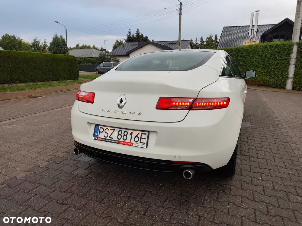 Renault Laguna dCi 180 FAP Monaco GP - 11