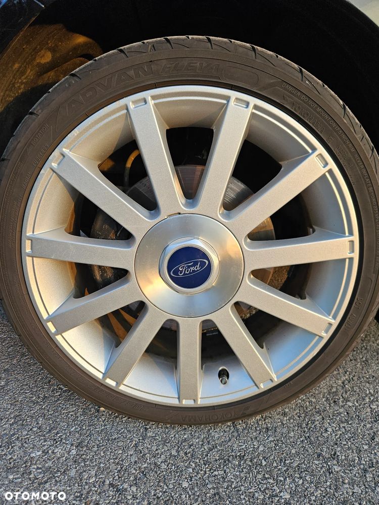 Ford Fiesta - 12