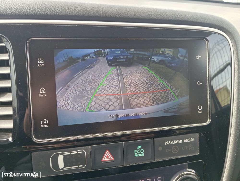 Mitsubishi Outlander 2.2 DI-D Intense - 12