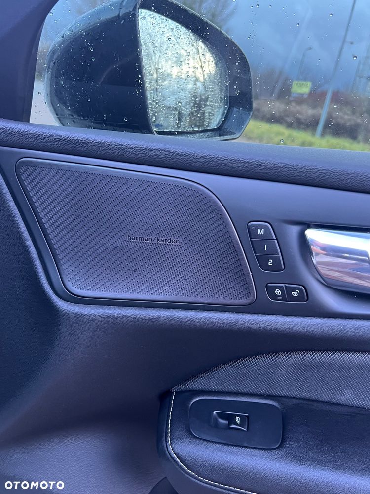 Volvo S60 T6 AWD Geartronic RDesign - 14