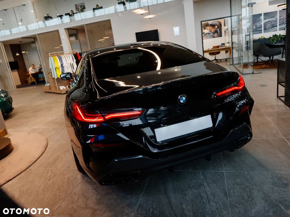 BMW Seria 8 840i xDrive - 3