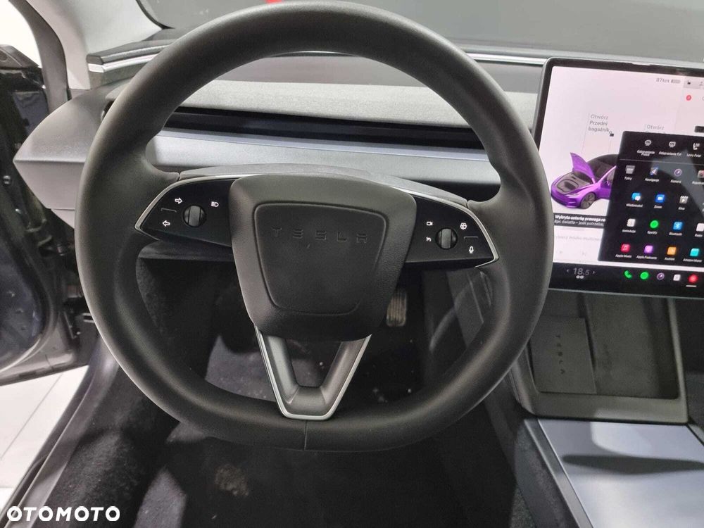 Tesla Model 3 - 25