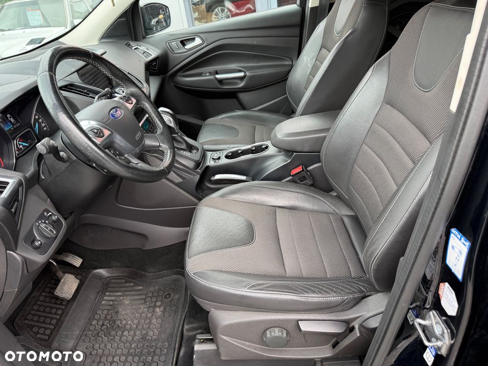 Ford Kuga - 8
