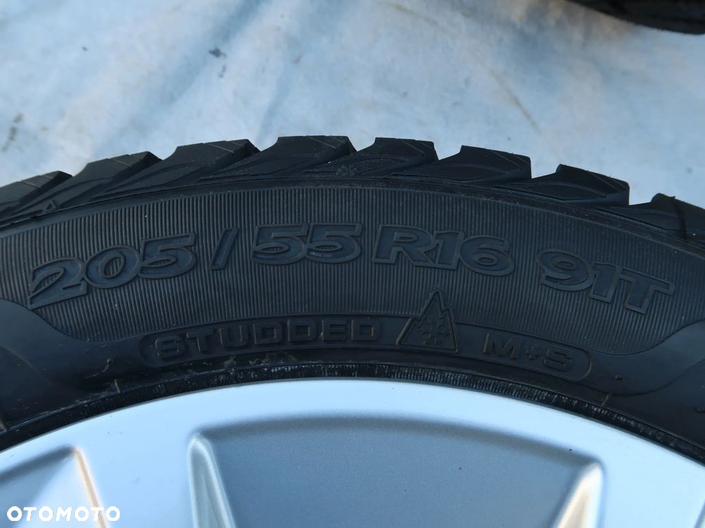 Koła Audi A3 8Y0 Nowe koła zimowe. 16'' SAVA - 20