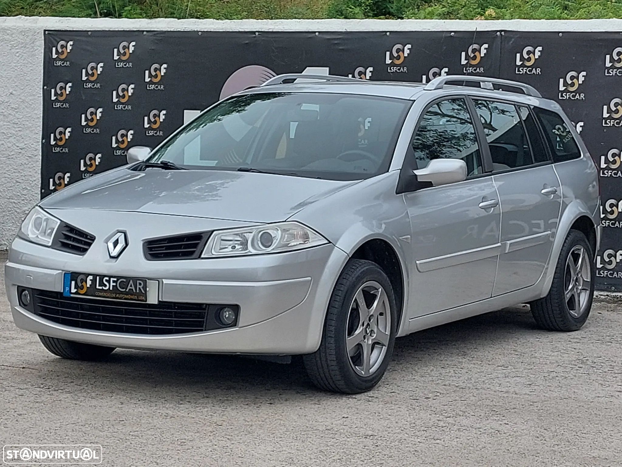 Renault Mégane Break 1.5 dCi Dynamique - 1