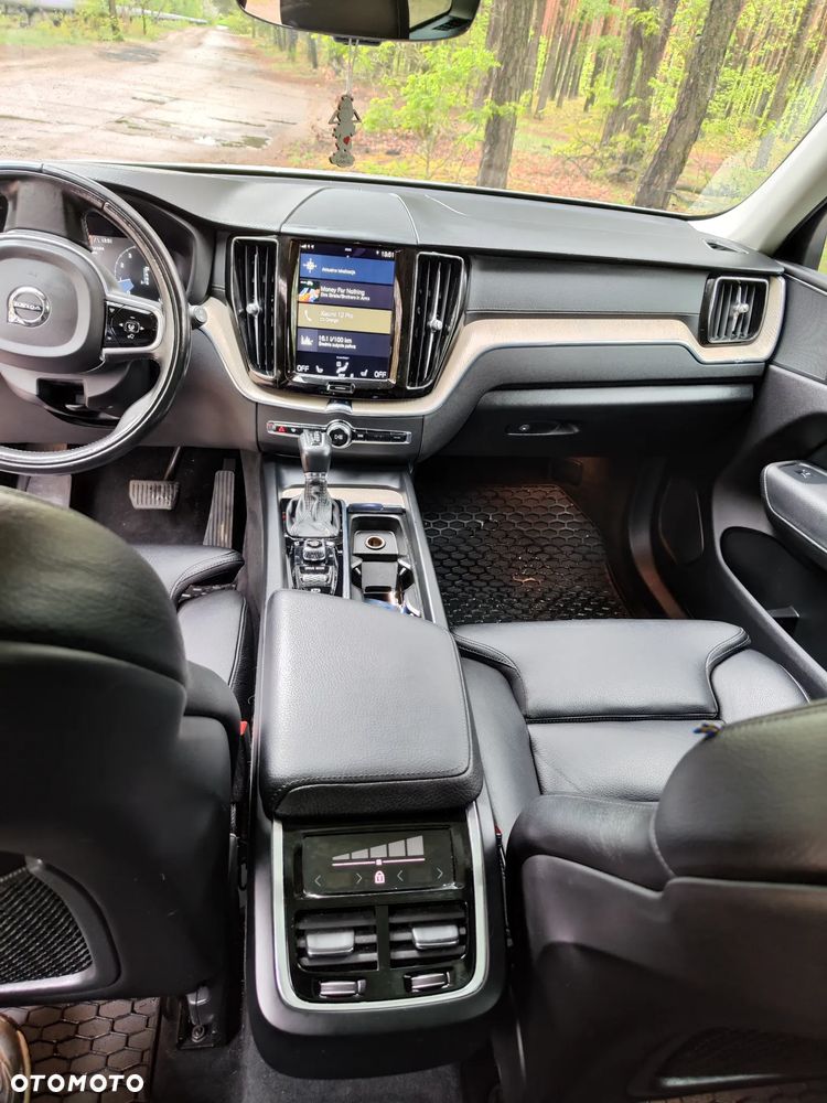 Volvo XC 60 T6 AWD Inscription - 5