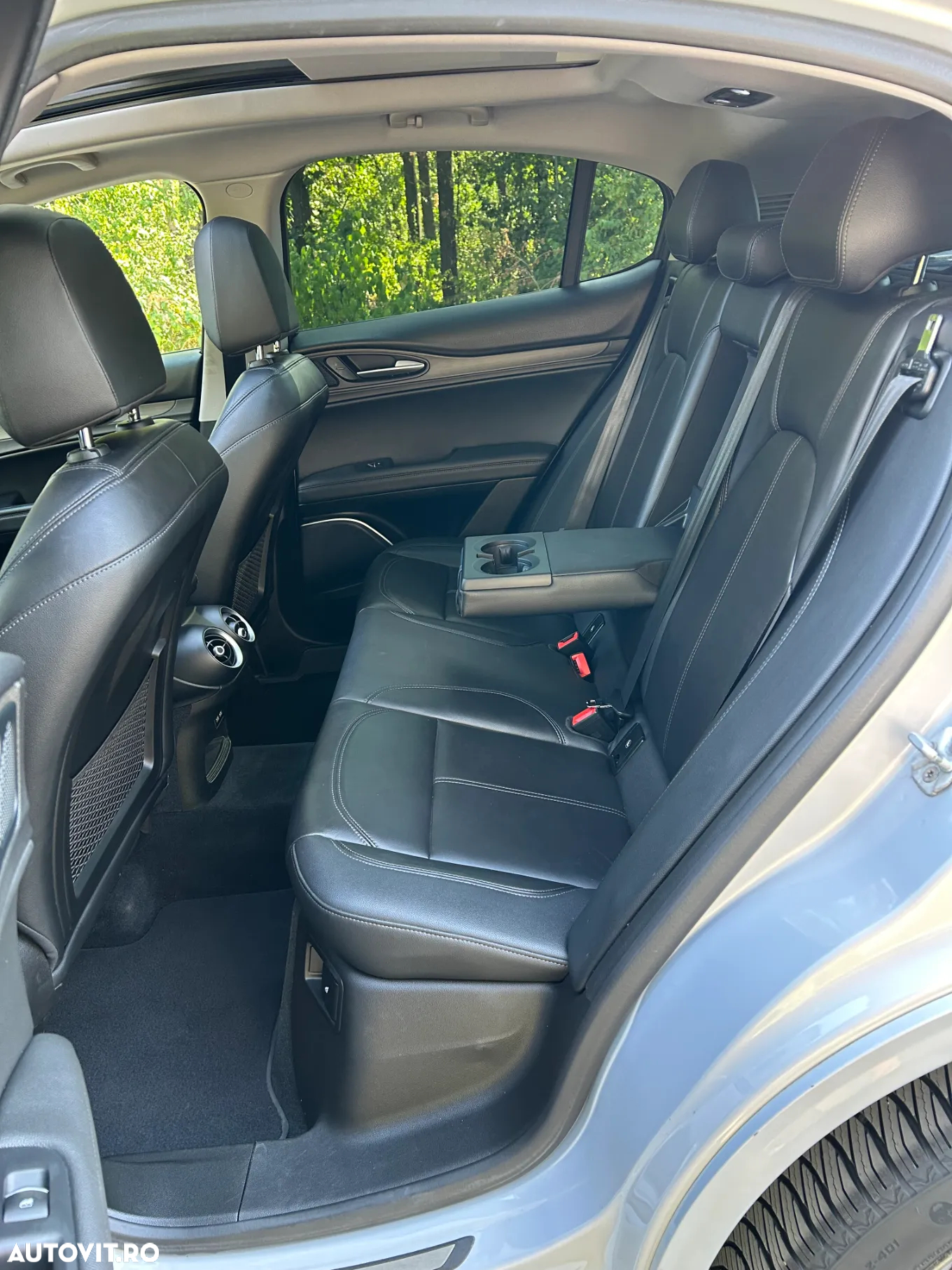 Alfa Romeo Stelvio 2.0 Turbo 16V AT8-Q4 Veloce Ti - 14