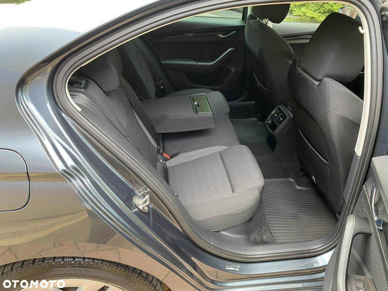Skoda Octavia 2.0 TDI Ambition DSG - 34