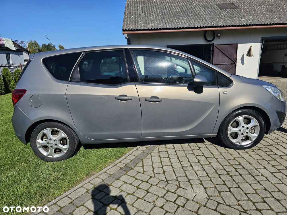 Opel Meriva - 4