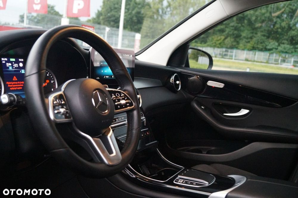Mercedes-Benz GLC - 6