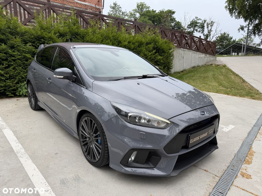 Ford Focus - 1