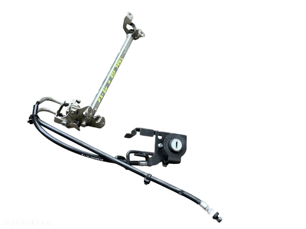 Zamek siedzenia Yamaha T-Max  560  TMAX  Tech MAX  19-21r - 1