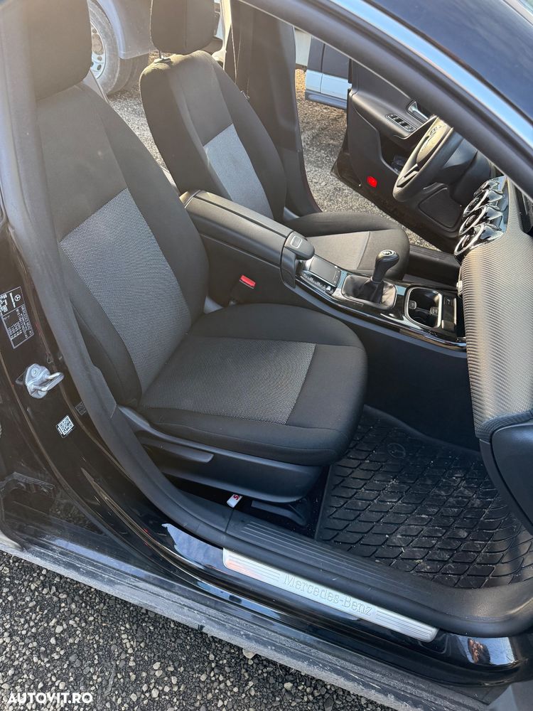 Mercedes-Benz CLA - 35