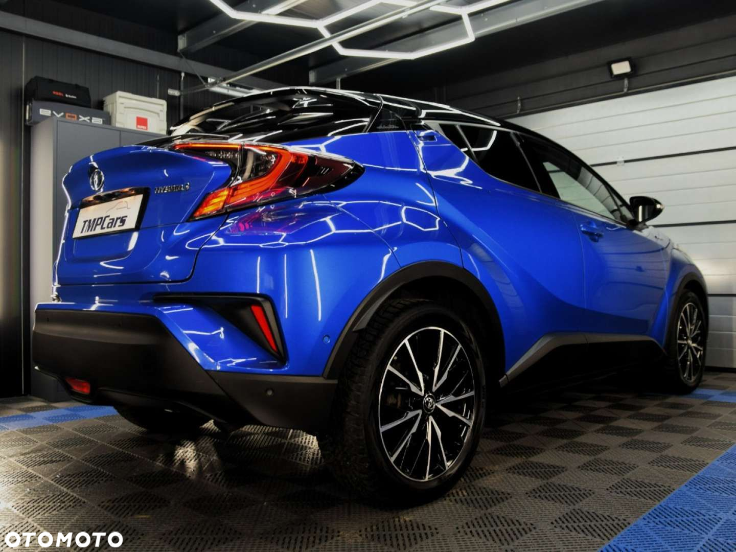 Toyota C-HR - 2