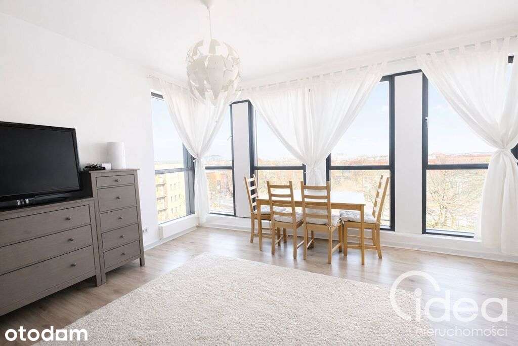 Słoneczna kawalerka w apartamentowcu, 32m2 Centrum
