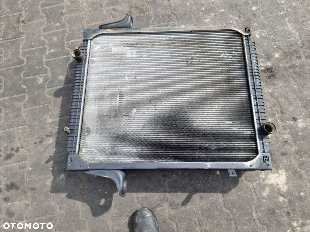 CHŁODNICA WODY RENAULT PREMIUM 270.19 - 1