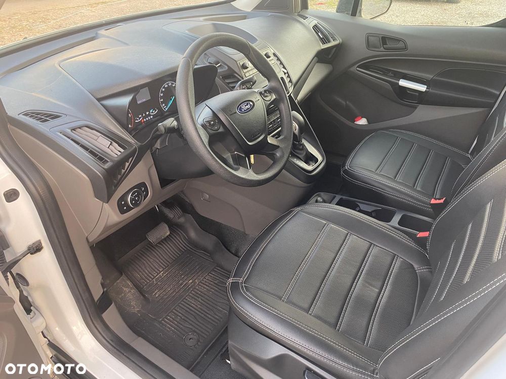 Ford Transit Connect - 10