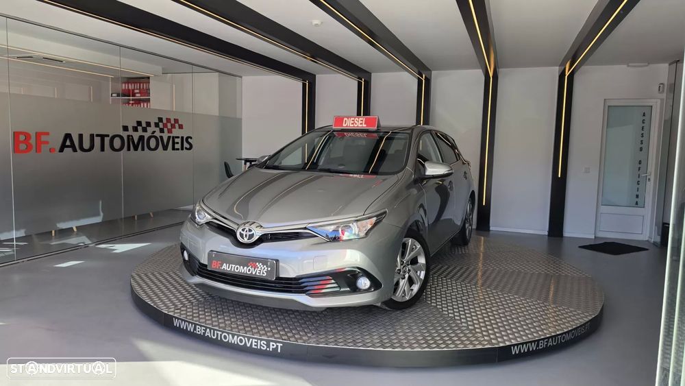 Toyota Auris 1.6 D-4D Exclusive+Navi - 12