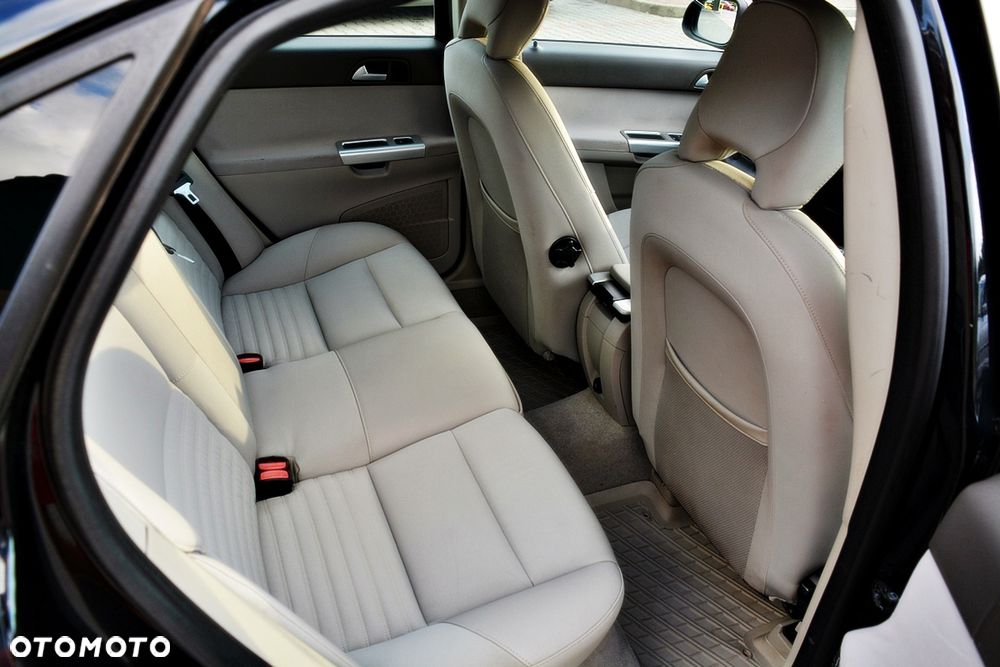 Volvo S40 1.6 - 5