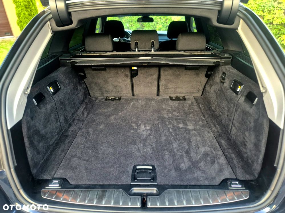 BMW Seria 5 520d - 26