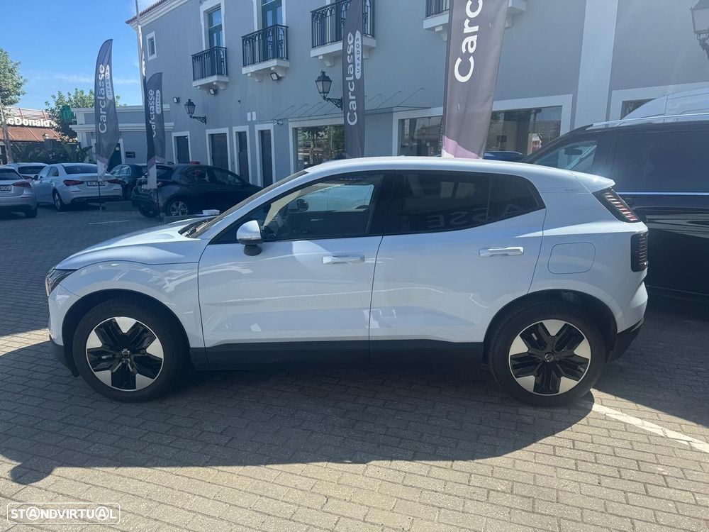 Volvo EX30 51 kWh Single Motor Core - 10
