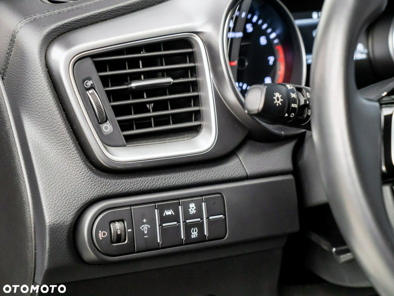 Kia Ceed 1.0 T-GDI M - 23