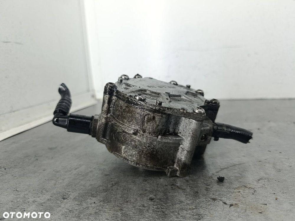 POMPA VACUM VW POLO IV FL 9N 038145209C BOSCH 1.4 TDI - 2