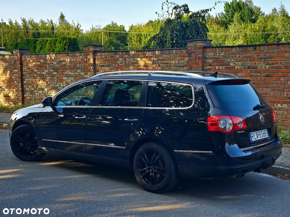 Volkswagen Passat Variant 2.0 TDI DPF Highline - 12