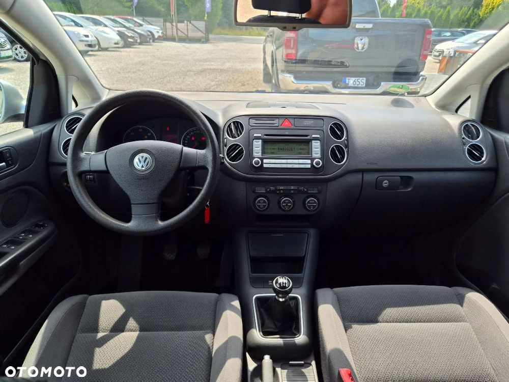 Volkswagen Golf Plus - 26