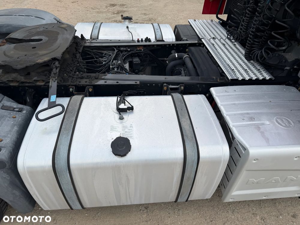 MAN TGX 18.460 XXL RETARDER / TYLKO 696 TYS. KM PRZEBIEGU / 2 ZBIORNIKI PALIWOWE / LODÓWKA / PRODUKCJA 2018 ROK !! - 12