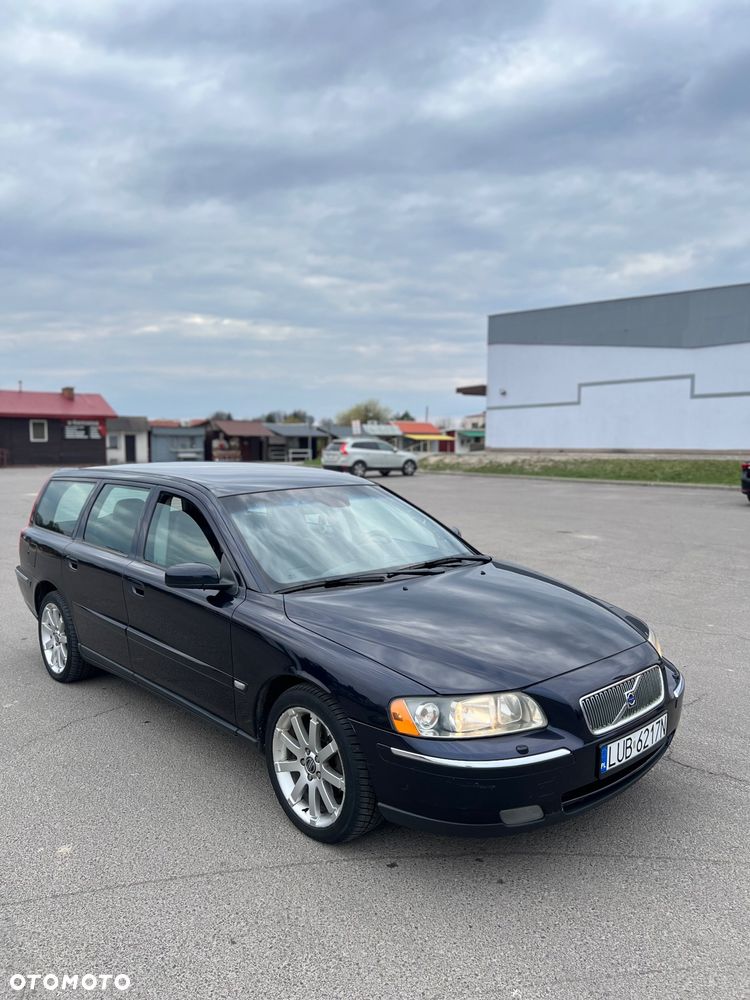 Volvo V70 - 1