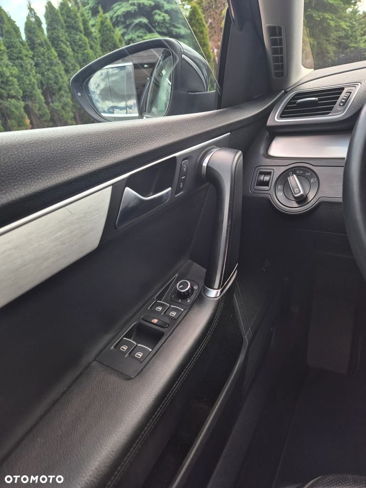 Volkswagen Passat 2.0 TDI 4Motion DSG BlueMotion Tech Highline - 18