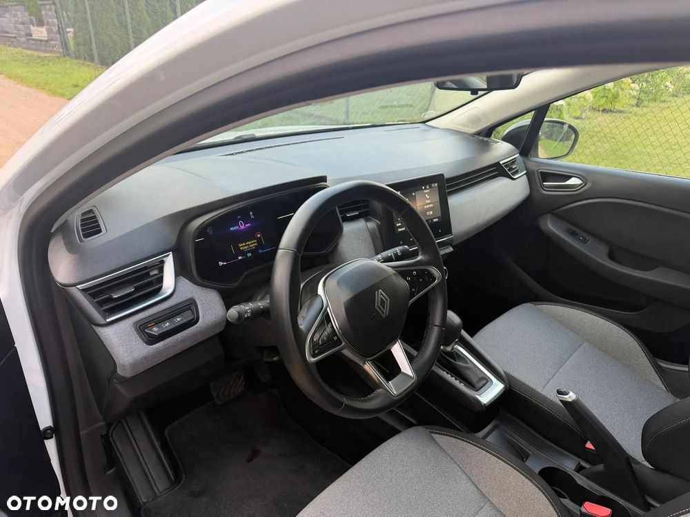 Renault Clio 1.6 E-TECH Full Hybrid 145 Generation - 9