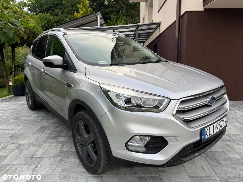 Ford Escape 2.0 EcoBoost AWD Titanium - 3