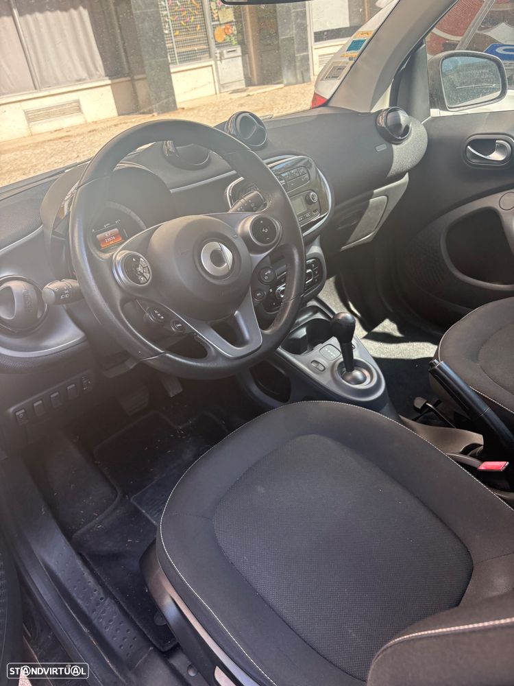 Smart ForTwo Coupé 1.0 Passion 71 Aut. - 4