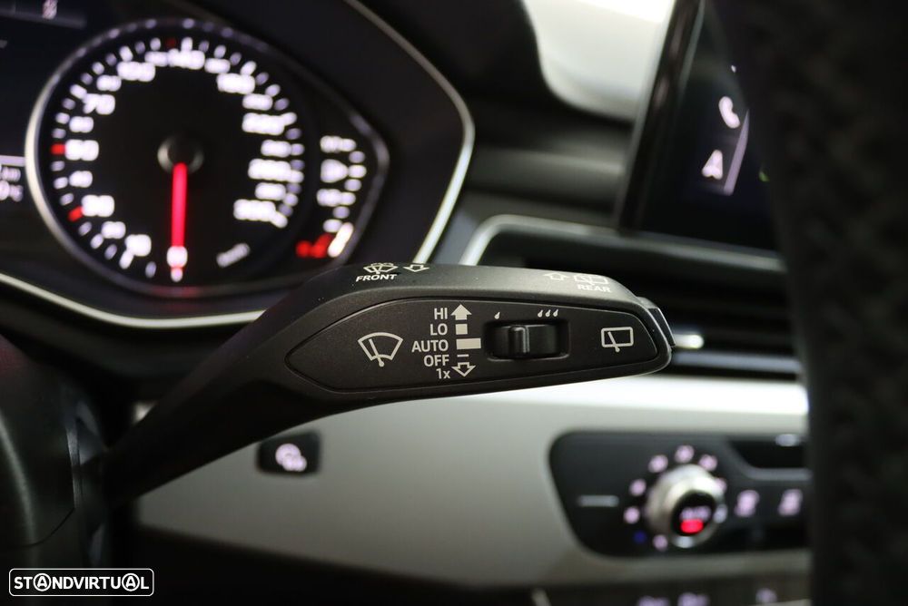 Audi A4 Avant 35 TDI Fleet Edition S tronic - 15