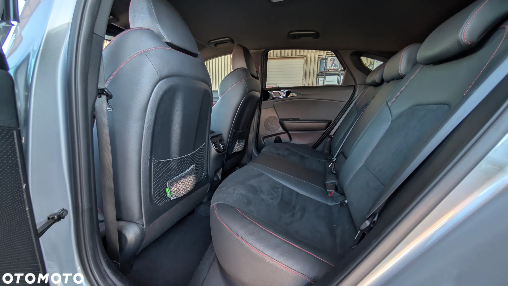 Kia ProCeed 1.6 T-GDI GT DCT - 15
