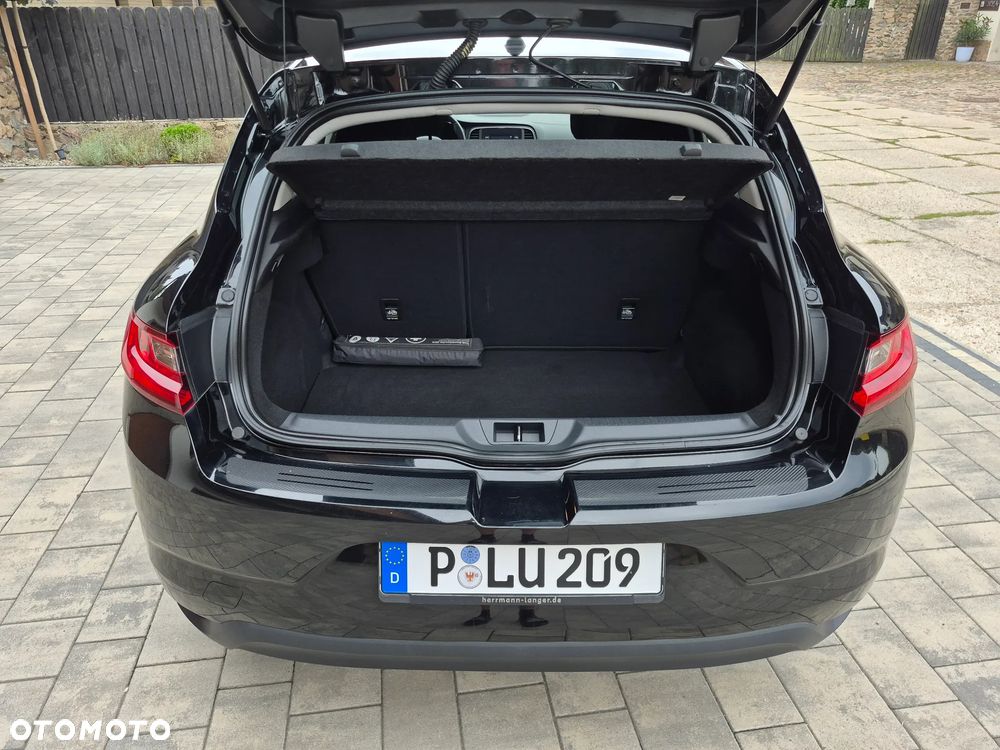 Renault Megane 1.2 Energy TCe Life - 20