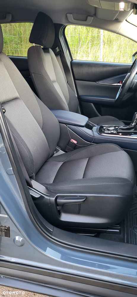 Mazda CX-30 SKYACTIV-X 2.0 M-Hybrid - 16