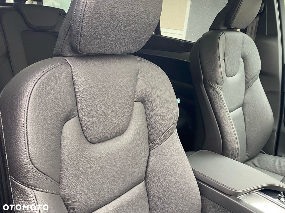Volvo XC 90 B5 B AWD Plus Bright 7os - 22