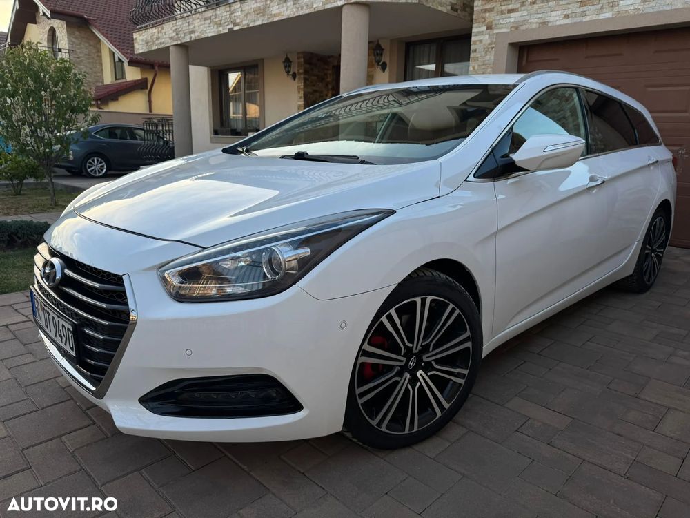 Hyundai i40 Kombi 1.7 CRDi DCT Premium - 1