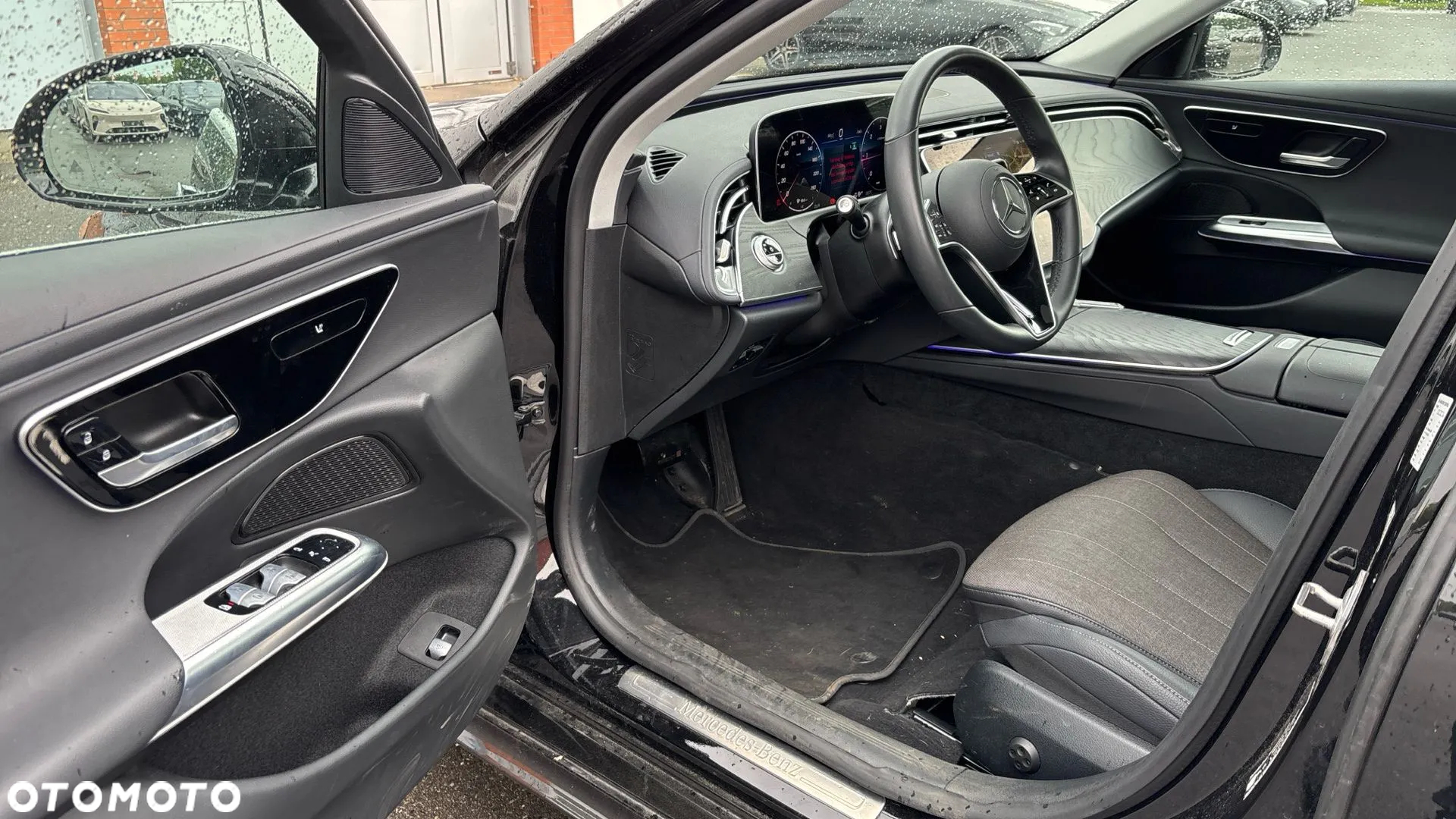 Mercedes-Benz Klasa E 220 d T 9G-TRONIC - 8