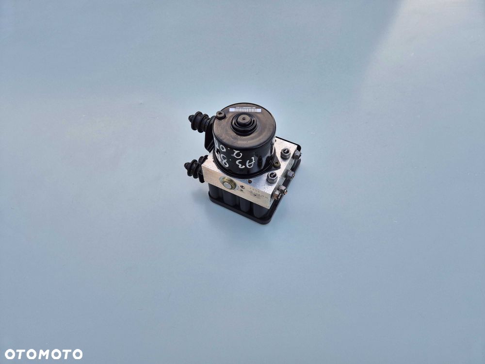 Kompletna Pompa ABS Hamulcowa Sterownik Audi A3 8P 2.0 Benz GOLF 5 V - 5