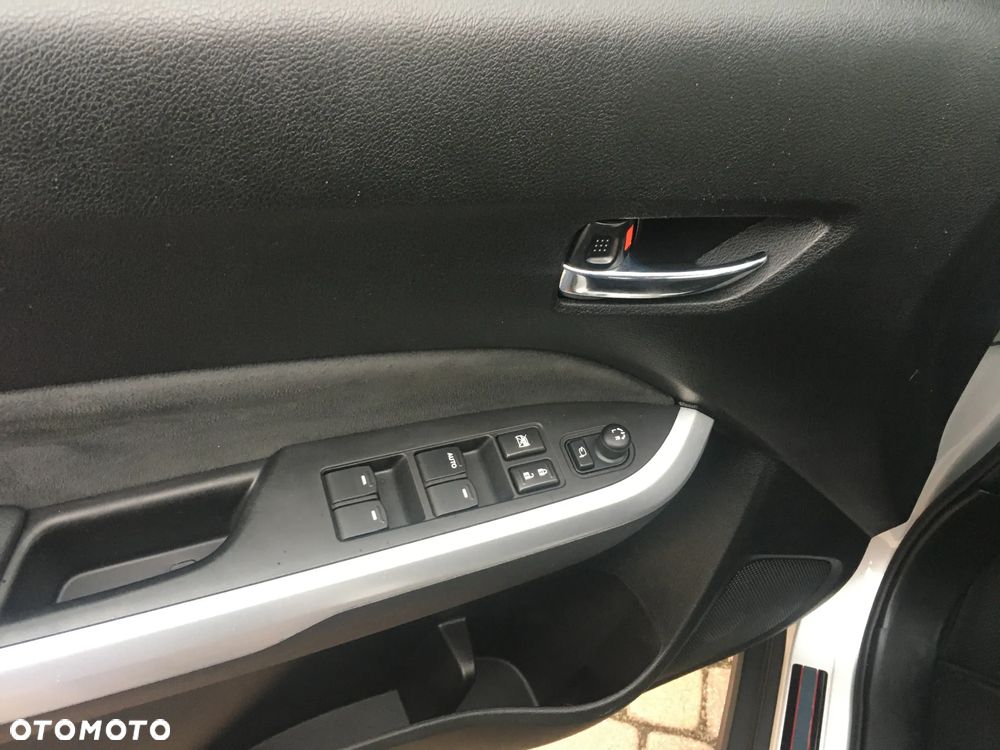 Suzuki Vitara 1.4 T Boosterjet S 4WD - 10