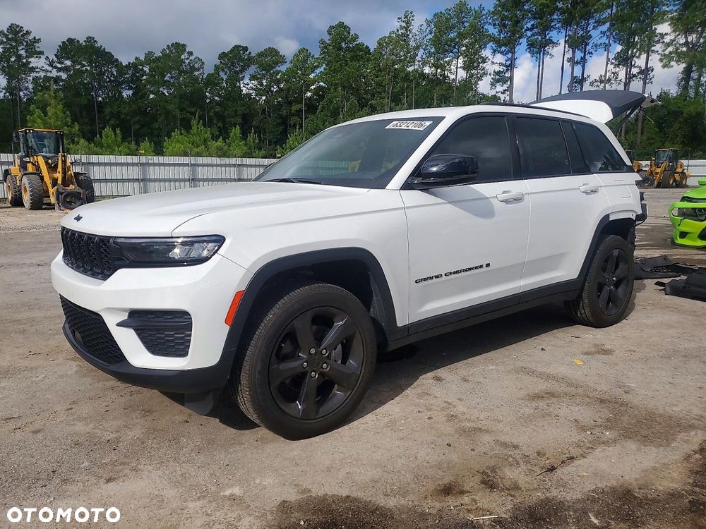Jeep Grand Cherokee - 2