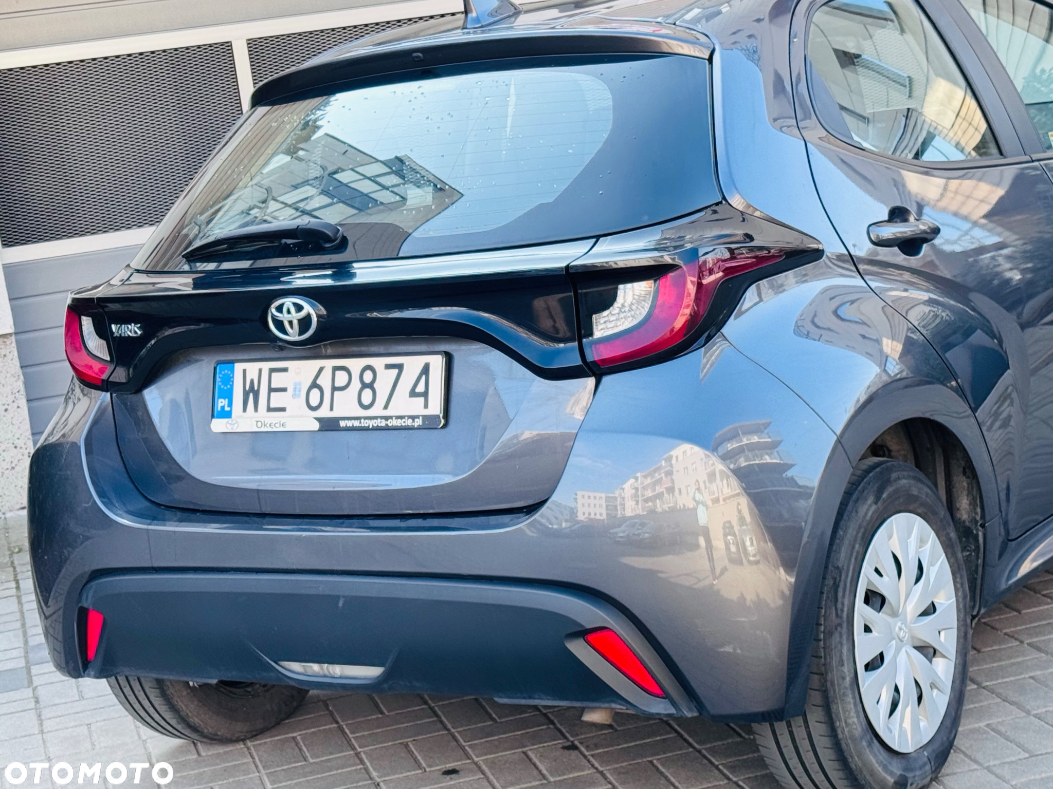 Toyota Yaris - 14