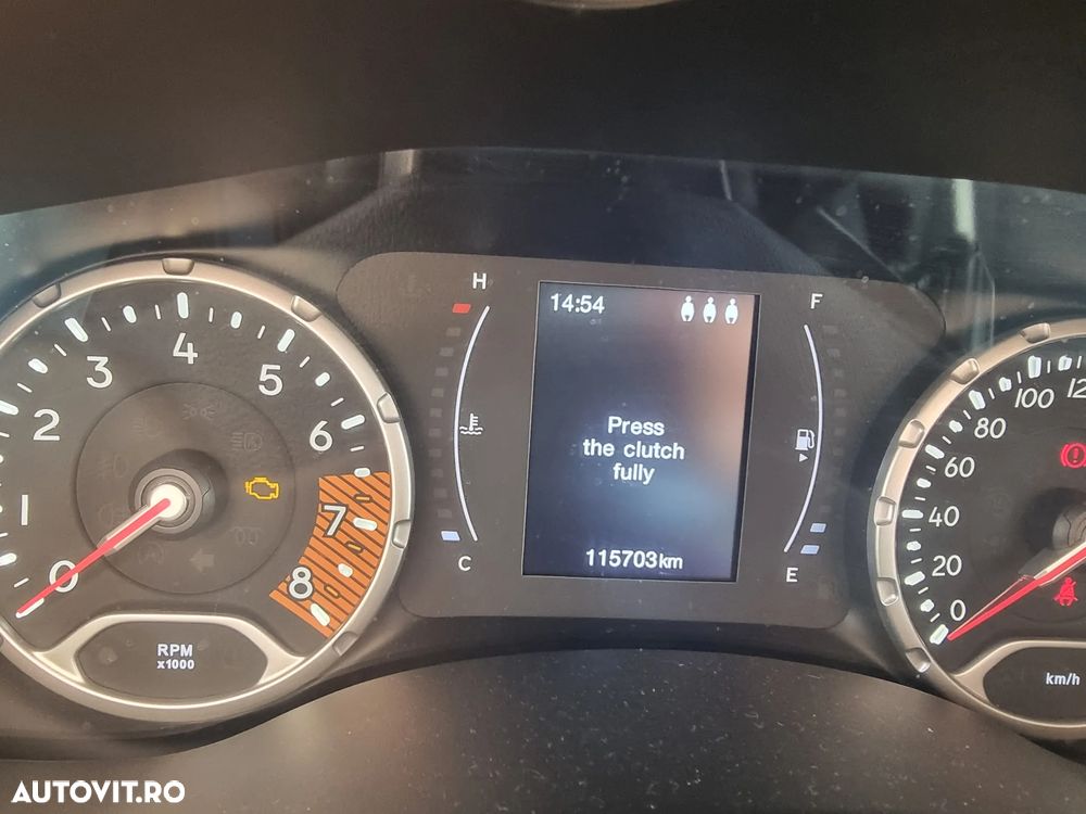Jeep Renegade 1.0 Turbo 4x2 M6 Sport - 8