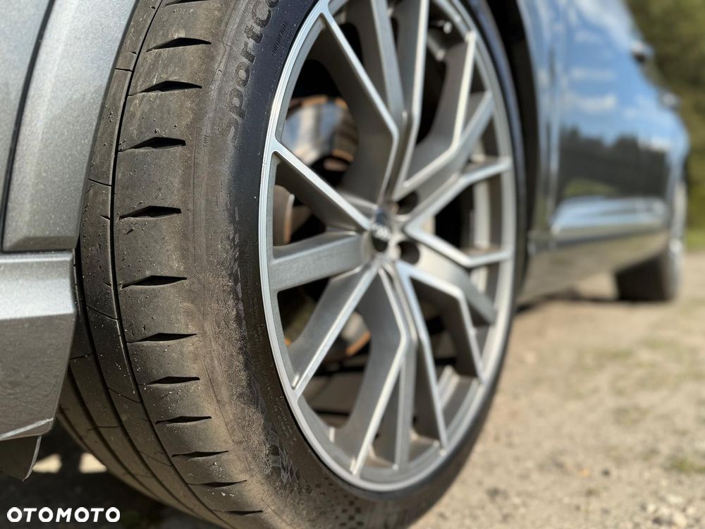 Audi Q7 - 6