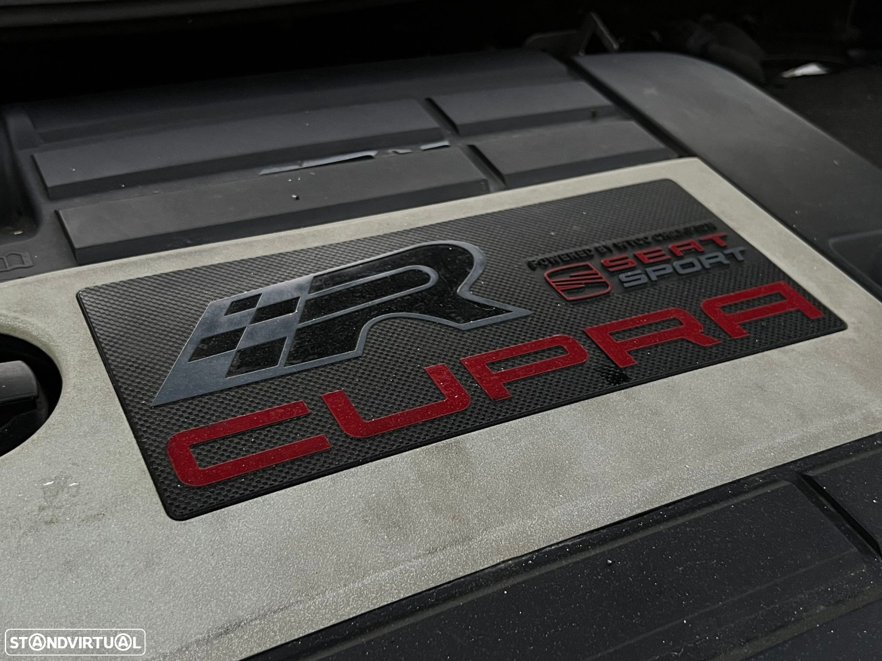 SEAT Leon 2.0 T FSI Cupra R - 25